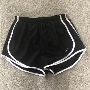 Black Nike gym shorts in size medium